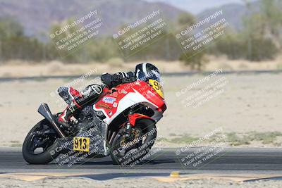 media/Oct-30-2025-Racers Edge (Thu) [[dabbdaf680]]/3-B Group/Session 5 (Turn 6)/